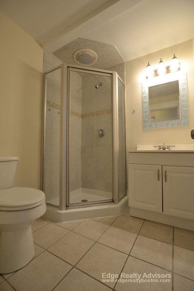 Photo - 61 Radnor Rd