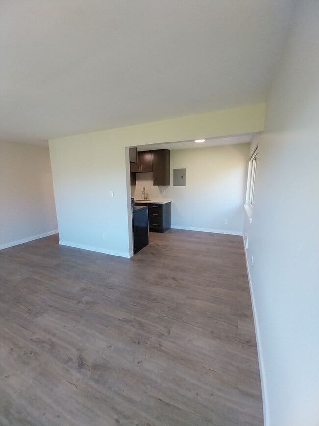 Photo - XJ050291K Unit 302