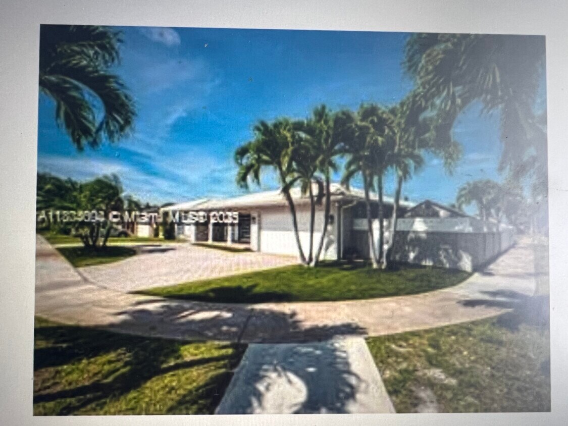 Photo - 3740 N 53rd Ave (Hollywood, FL)