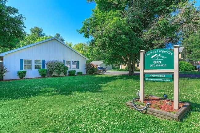 Photo - 957 Dryden Rd Apartments Unit 957-B