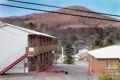 J&B Apartments - J&B Apartments