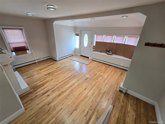 Photo - 492A Cornell Ave