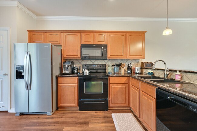 Photo - 305 Holleman Dr E Unidad 1702