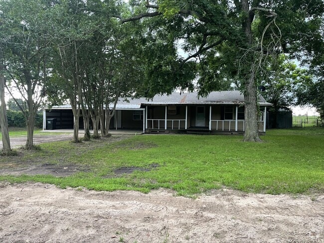 Building Photo - 499 Airport Rd Rental