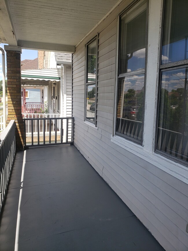 Photo - 11384 Nagel St