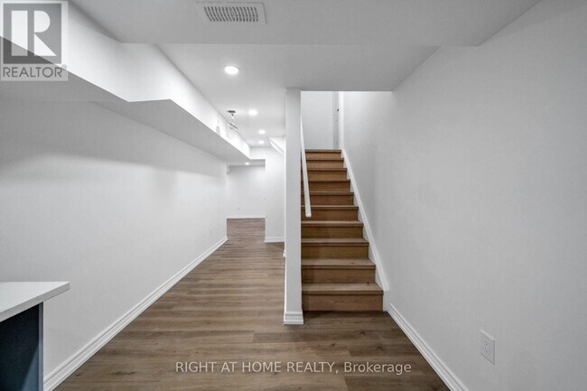 Photo - 49 Priory Dr