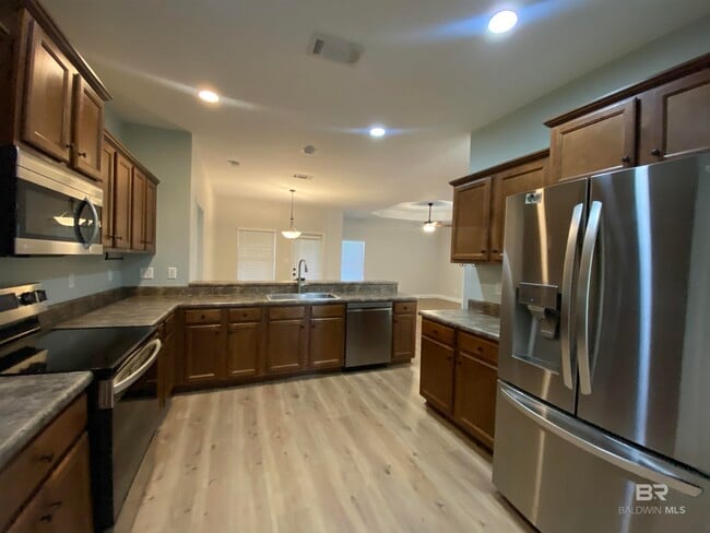 Photo - 24304 Raynagua Blvd