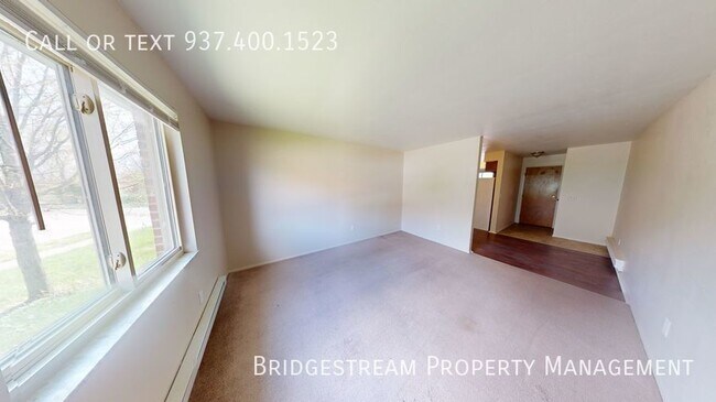 Photo - 2 Bedroom 1 Bath Apartment Unit 5