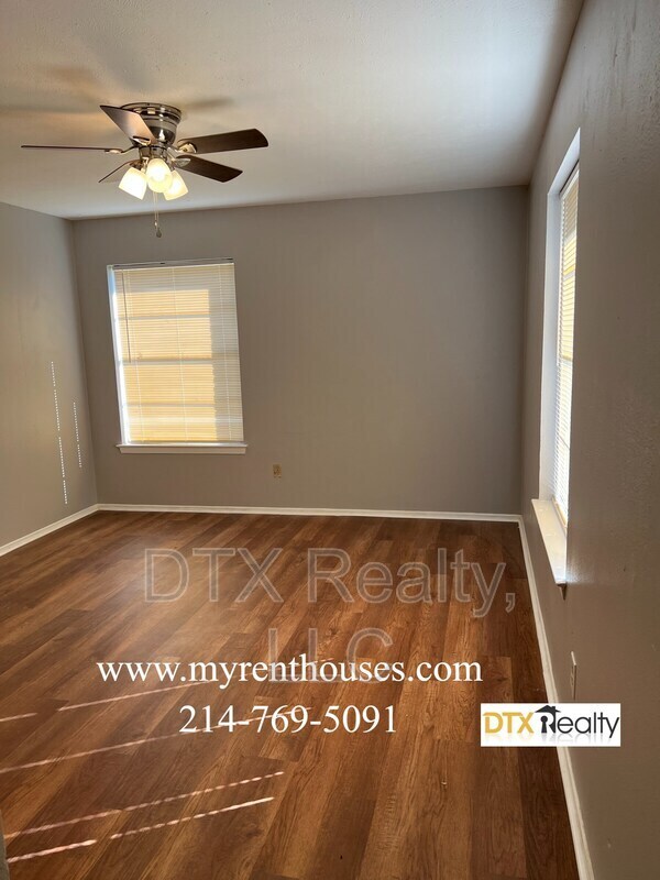 Photo - 4293 Leland College Dr