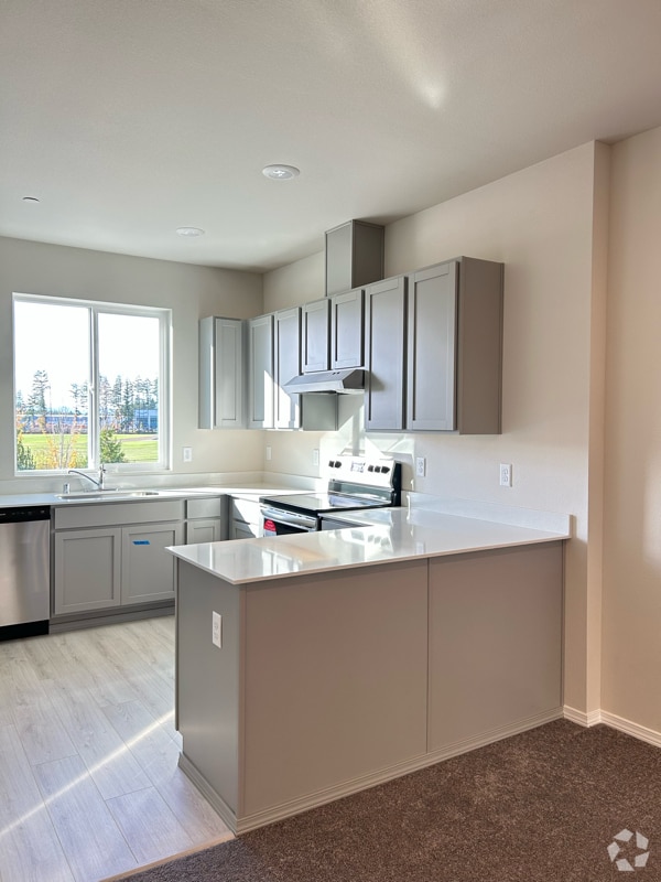 Building Photo - 3226 Juno Ct NE Rental