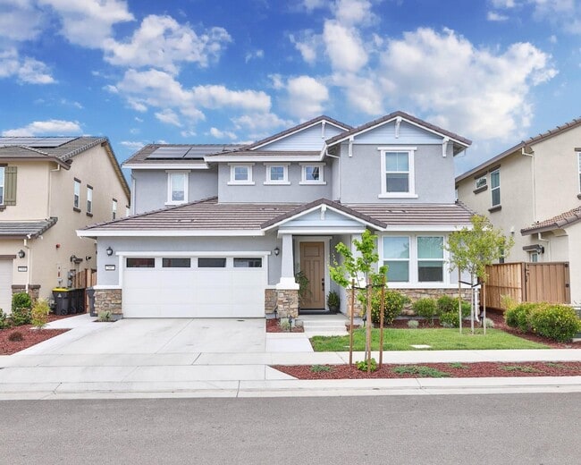 Photo - 2887 Penrose Ln
