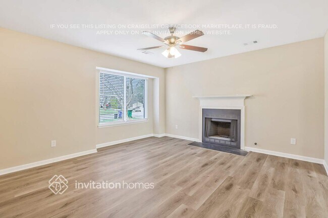 610 Woodcrest Manor Dr