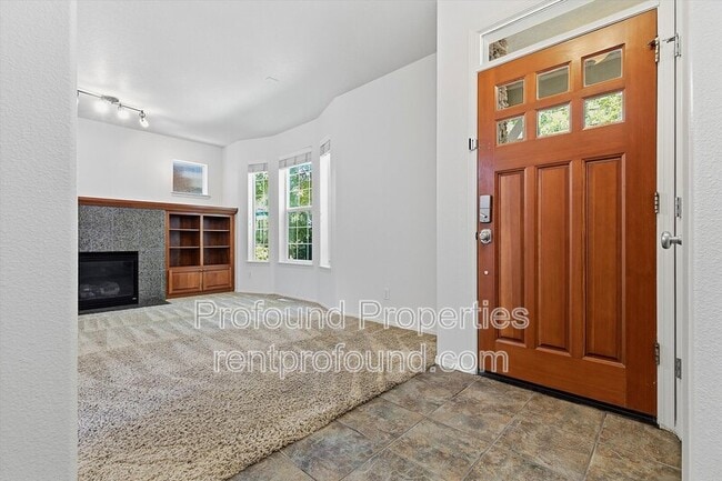 Photo - 1140 SE Tamango St