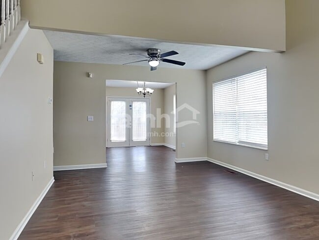 2653 N Kearney Ct