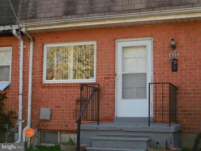 Building Photo - 630 Kingston Rd Rental