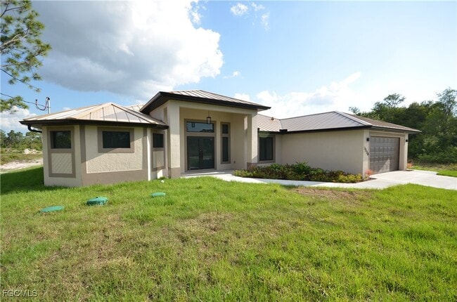 Photo - 1234 Bermar St