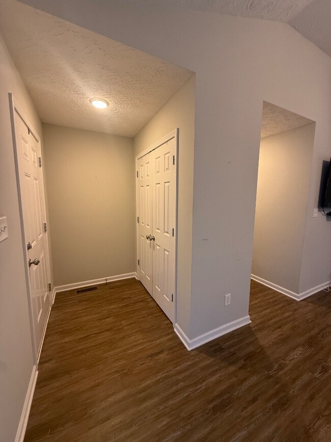 Photo - 657 Cherry Blossom Rd