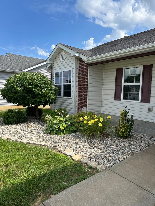 Photo - 428 Ramblewood Way