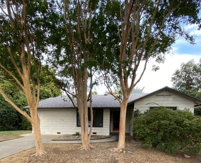 Photo - 4 Bedroom, 2 Bath River Park Home – Cul-de-Sac Location | Sacramento, CA