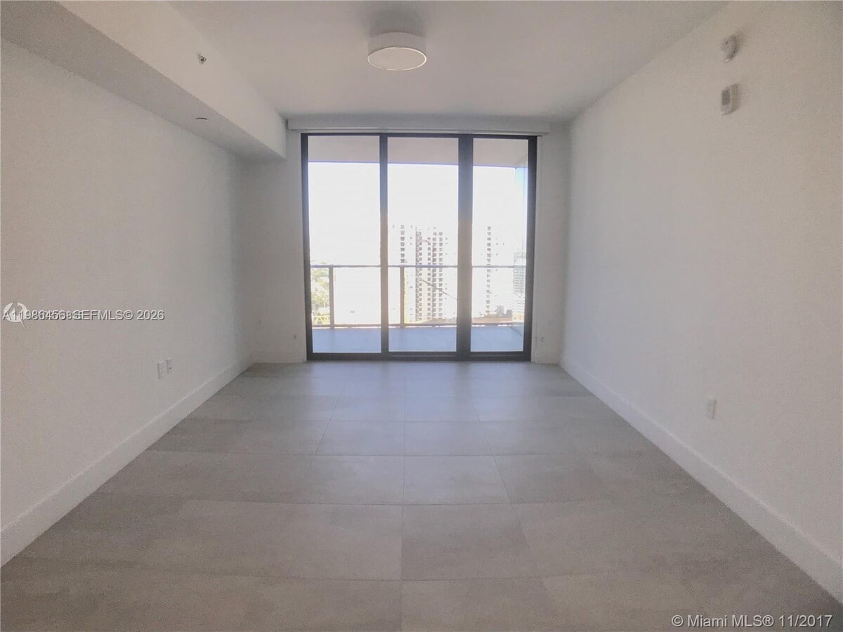 Photo - 1010 Brickell Ave Unit 2810