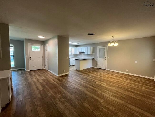 Photo - 5503 Hooper Dr