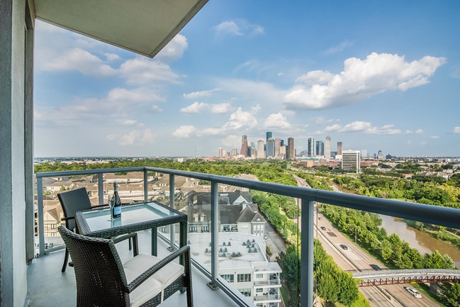 25 story elegant high-rise living