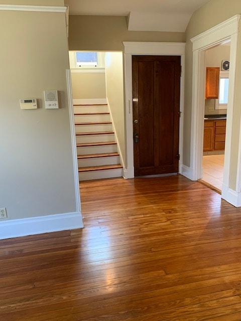 Building Photo - 753 Delta Ave Unit #2 Rental