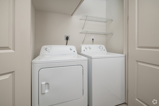 2BR, 2BA - 1178SF Laundry