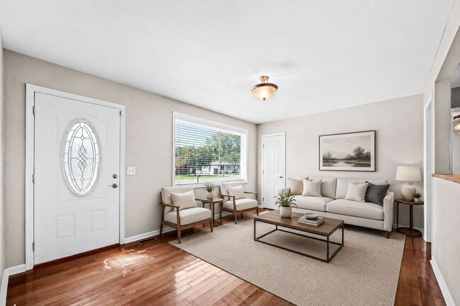 Photo - 3308 W Hamilton Ave