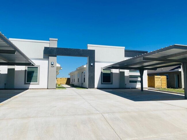 1623 W Marlin St Unit 3
