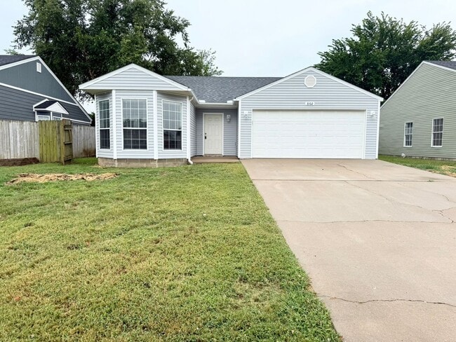 Building Photo - ***3102 NE 12th Street*** Rental