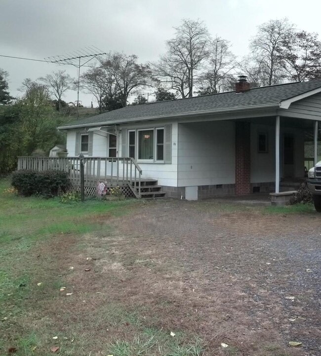 Photo - Great 2 Bedroom House in Dillsboro near the River $1400 available June 5th for year-long lease
