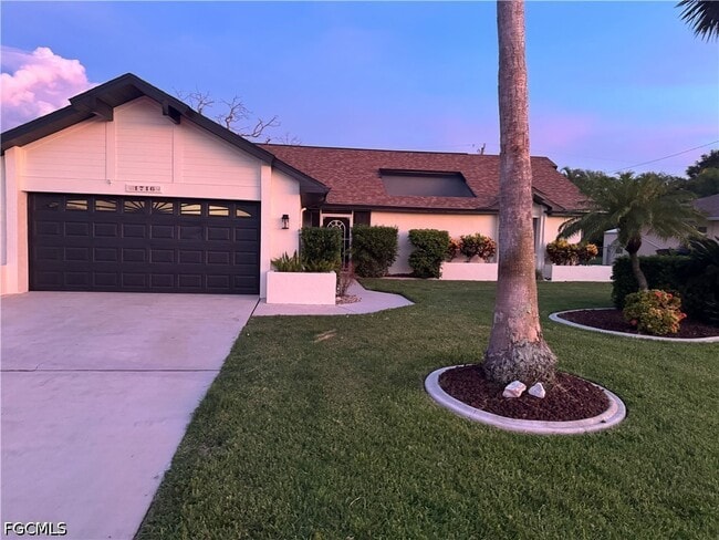 Photo - 1716 SE 6th St