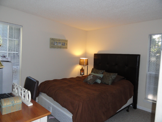 Photo - 301 Granville Ct Condo Unit 301