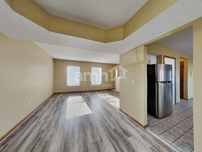 Photo - 2650 Willowgate Rd