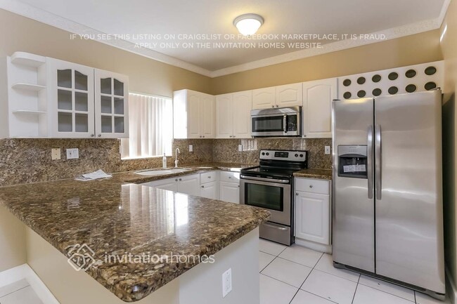 Photo - 1260 SW 139th Ave House