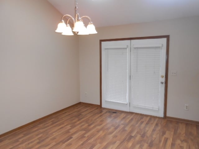Photo - 210 Windward Ct