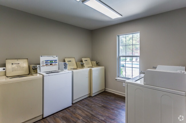 Creekside Apartments