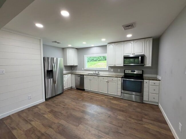 Photo - 3 Bedroom 2 Bath house