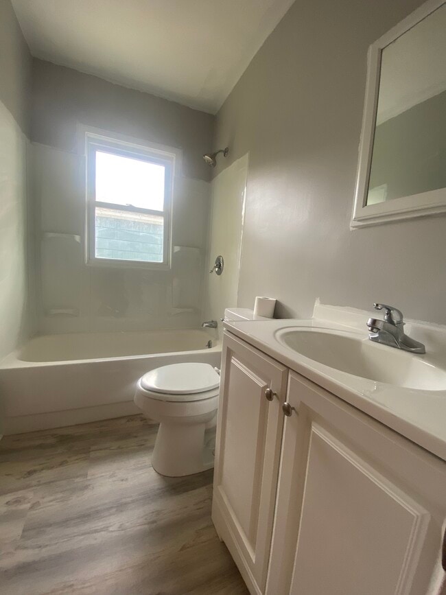 Photo - 97 Helen St Unidad 1