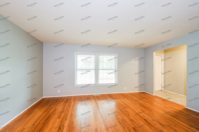 Photo - 3827 Hearthstone Dr
