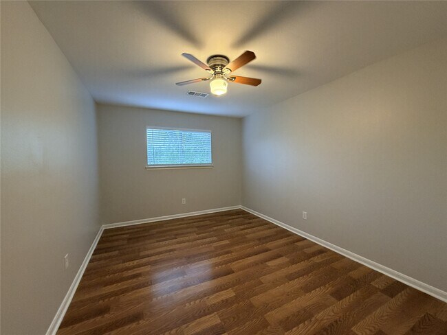 Photo - 6407 Waldron Dr Unidad A