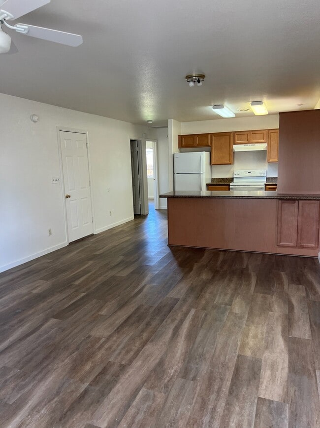 Photo - 6086 N Peak Cir Unit C