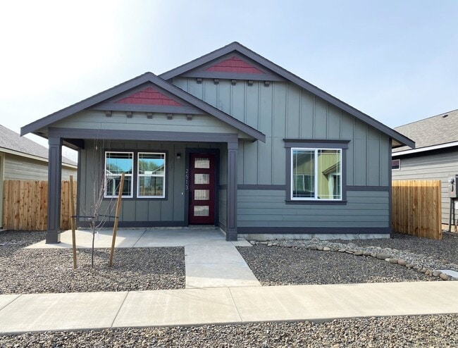 3 Bed, 3 Bath Beautiful Home! - 3 Bed, 3 Bath Beautiful Home!
