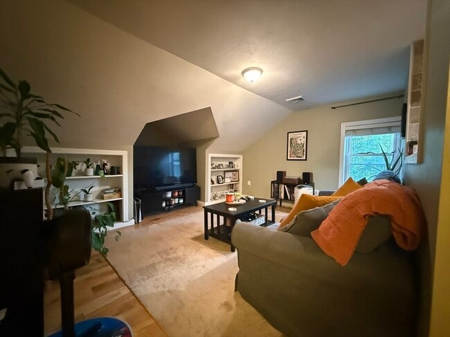 Photo - 50 S Main St Unit 3