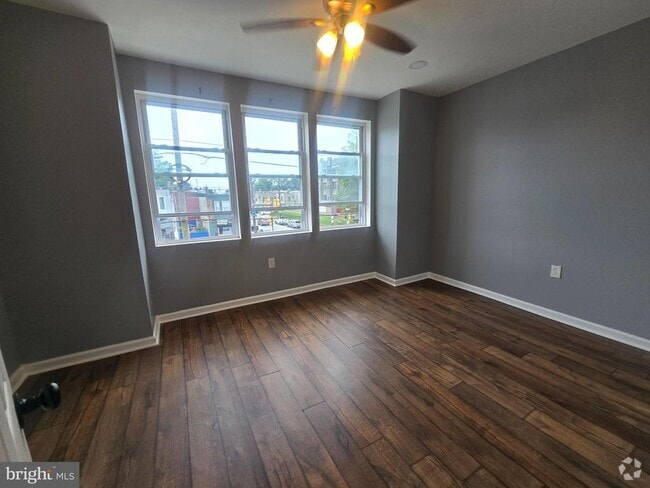 Building Photo - 2741 W Allegheny Ave Unit 2 Rental