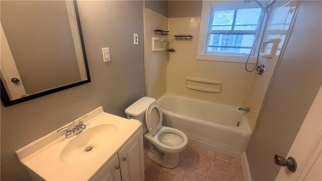 Photo - 157 Armington St