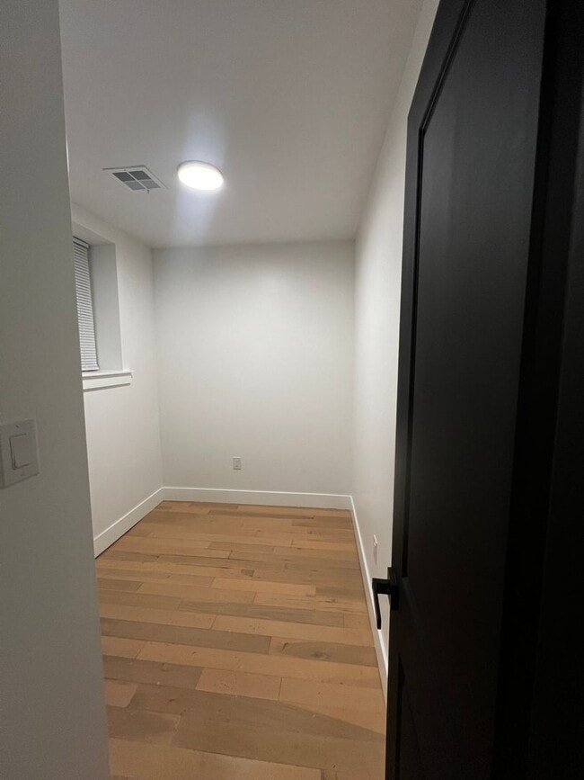 Photo - 124 N Felton St