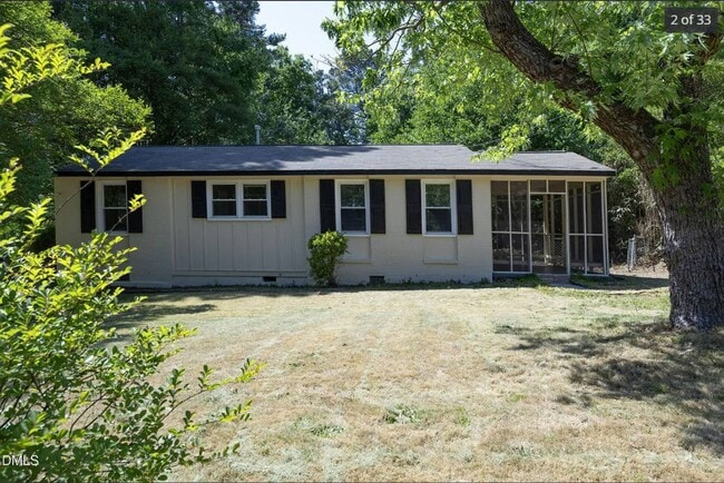 Building Photo - Charming Renovated Ranch – Turn-Key Ready in a Prime Raleigh Location