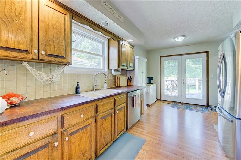 Photo - 5510 NW Seminole Dr